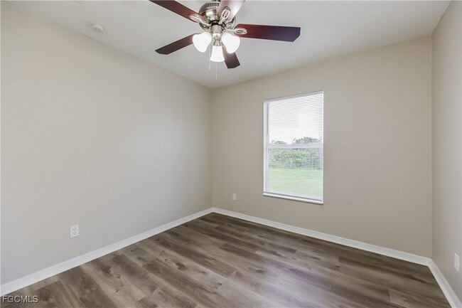 Foto del edificio - 3206 51st St W