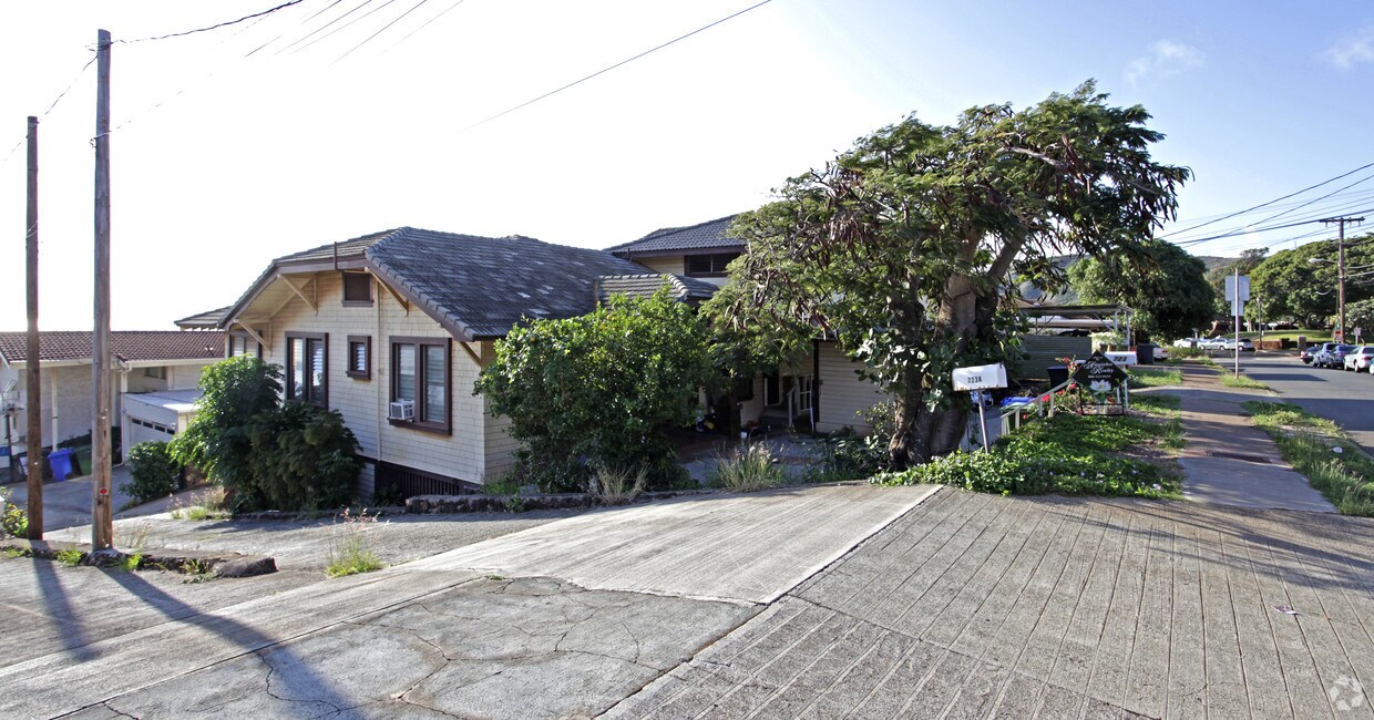 Foto del edificio - 723 16th Ave