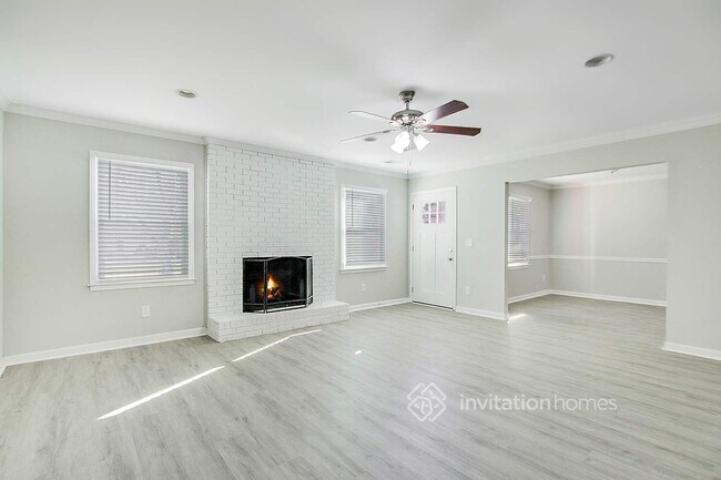 Foto del edificio - 2143 Tiffany Trail