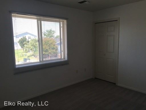 Building Photo - 188 Spring Creek Pkwy