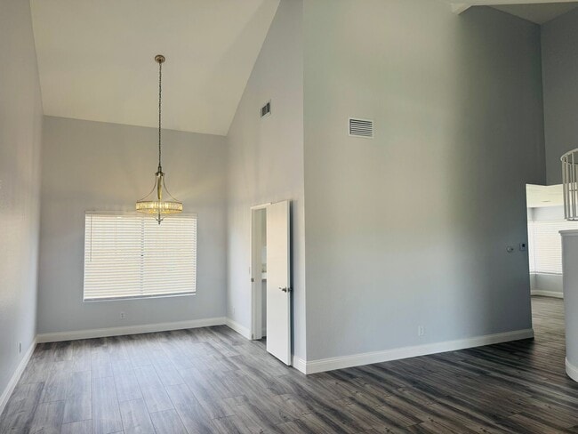Foto del edificio - 1435 Spyglass Way