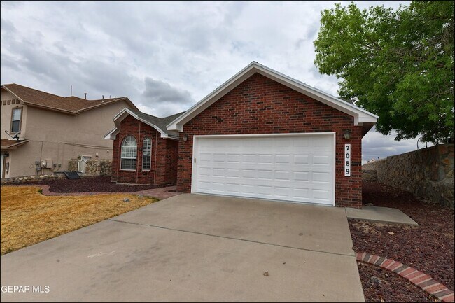 Building Photo - 7089 Black Ridge Dr