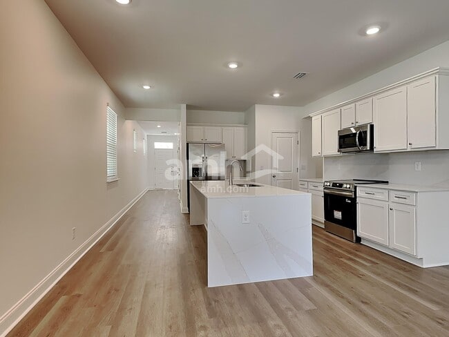 Building Photo - 168 Portside Pk Dr