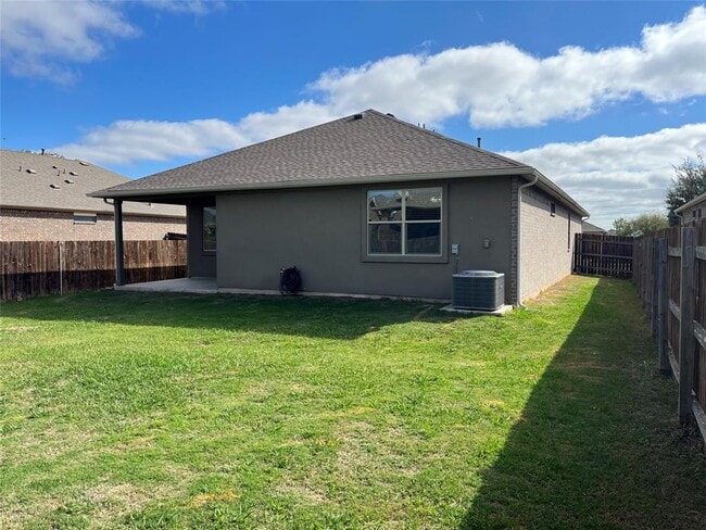 Foto del edificio - 18508 Calasetta Dr