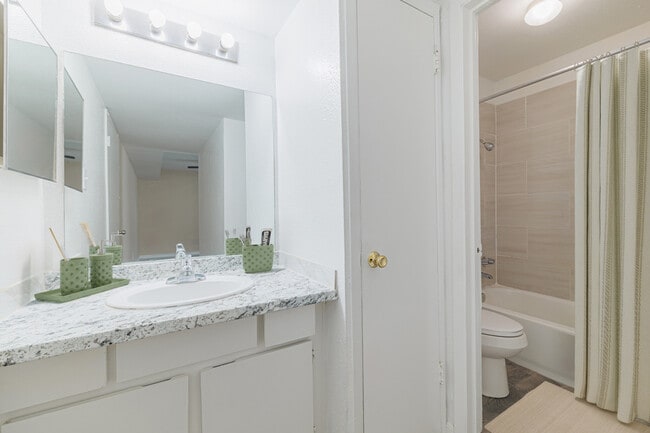 Building Photo - Sausalito