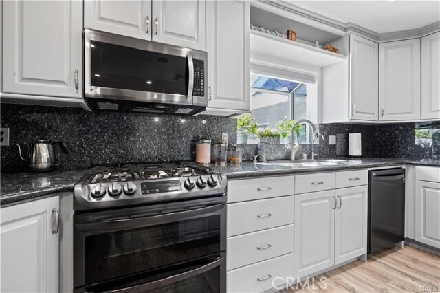 Foto del edificio - 17140 Stare St