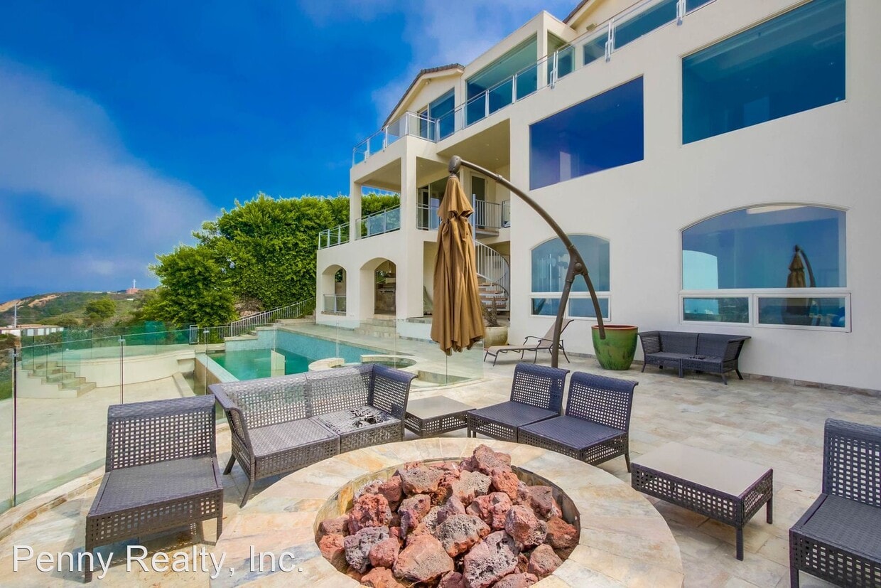 Primary Photo - 4 br, 5 bath House - 2032 Via Casa Alta