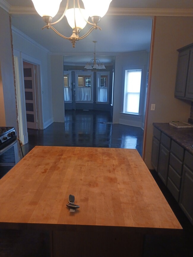 Renovated kitchen - 810 Farragut Pl
