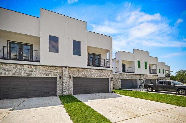 Foto del edificio - 5510 Pershing St