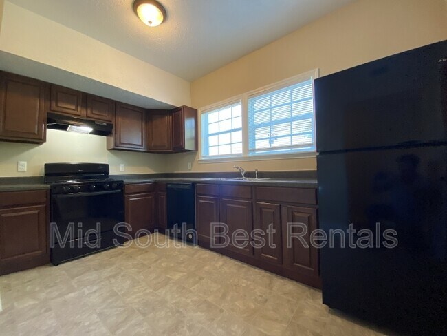 Foto del edificio - 715 W 28th St