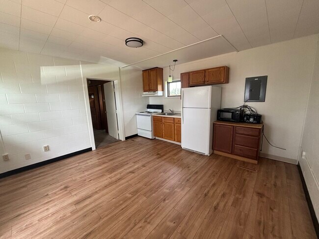 Foto del edificio - 913 S Main St