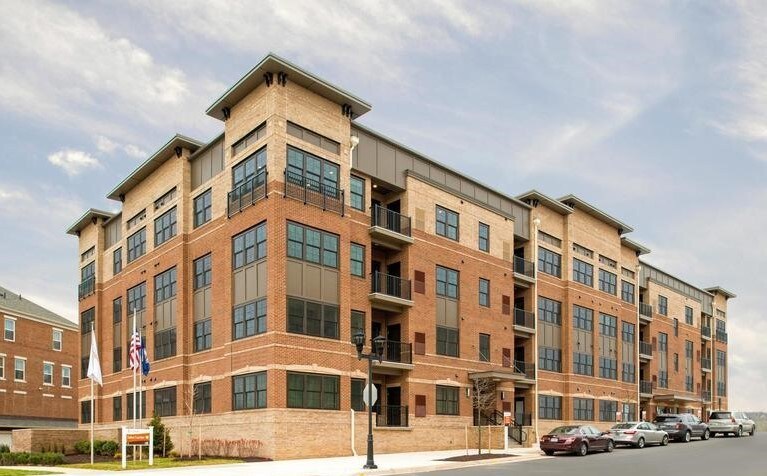 Foto principal - 2903 Bleeker St