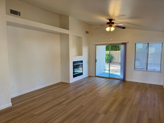 Foto del edificio - Gilbert 3 Bed, 2 Full Bath Single Story Home