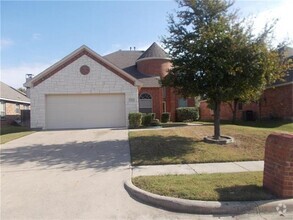 Building Photo - 2812 Turtle Dove Ln