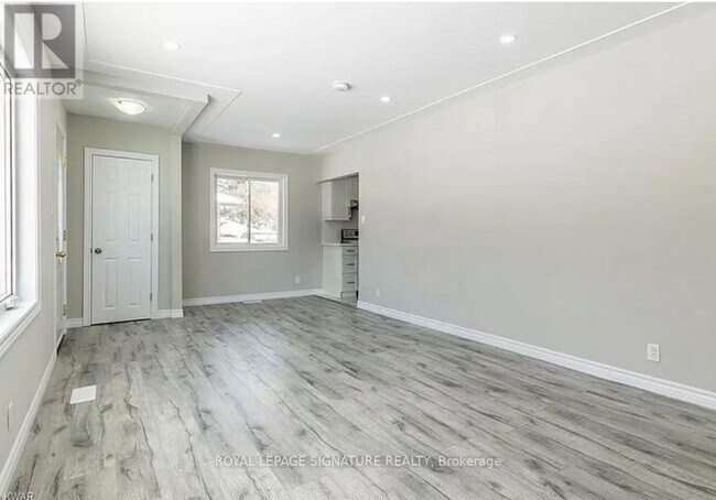 Photo du bâtiment - 116 Siebert Ave