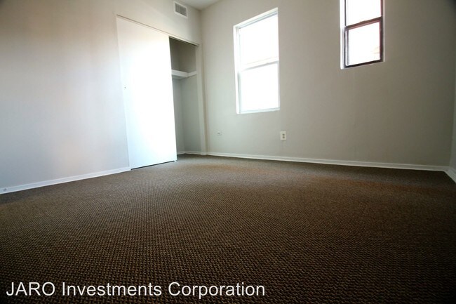 Building Photo - 422 Garden St