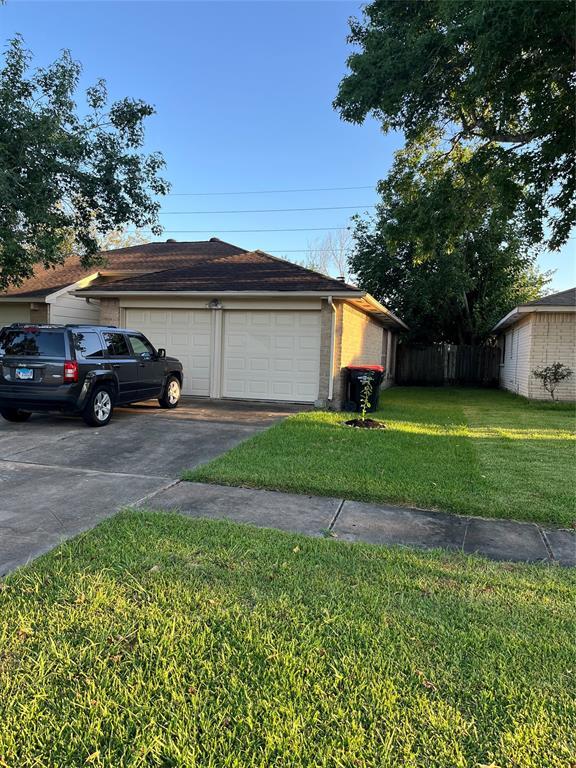 Primary Photo - 7010 Pickett Dr