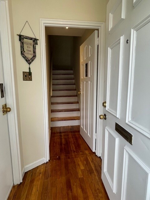 Entrance - 2511 Newtown Ave