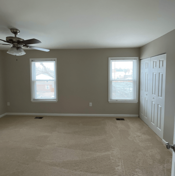 Building Photo - AVAILABLE NOW! - 7286 WOOD HOLLOW TER, FOR...