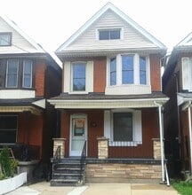 Building Photo - 18 Glendale Av N