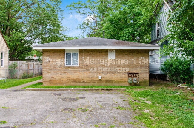 Building Photo - 776 Northview Ave