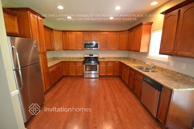 Foto del edificio - 882 Ashton Park Dr SE