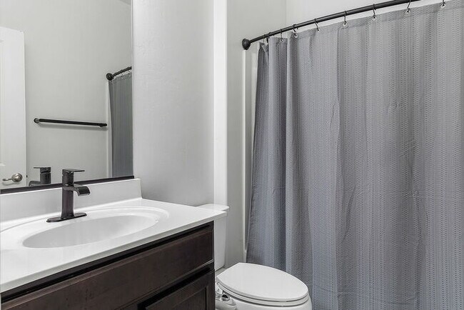 Foto del edificio - Three Bedroom in Sahuarita
