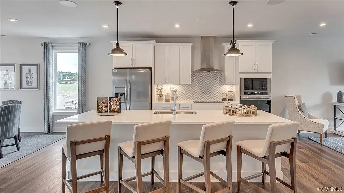 Kitchen - 2741 Acadia Dr