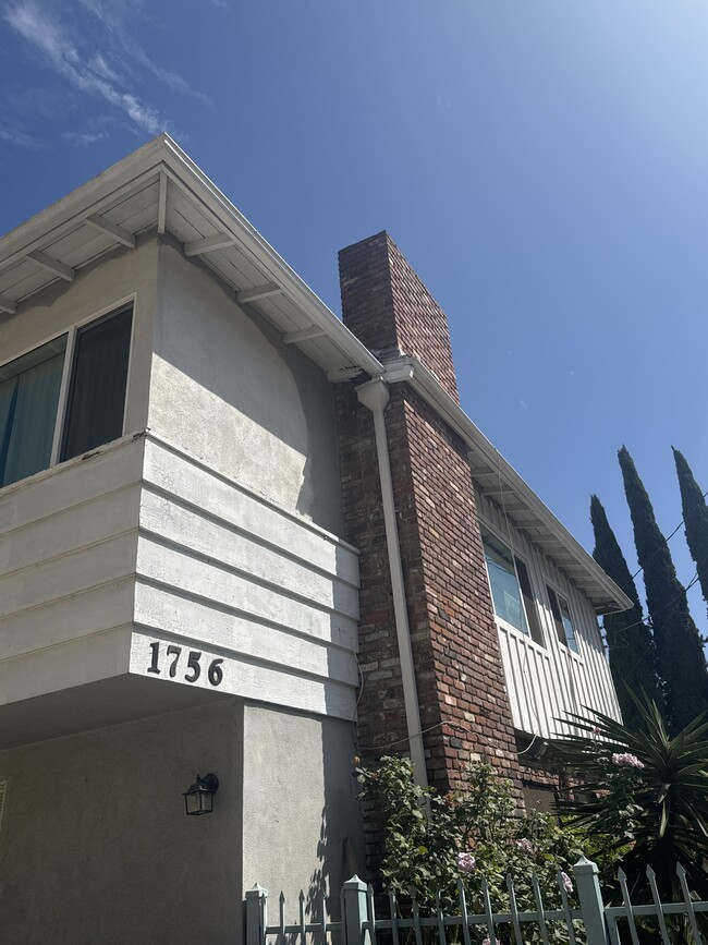 Front of Building - 1756 N Normandie Ave