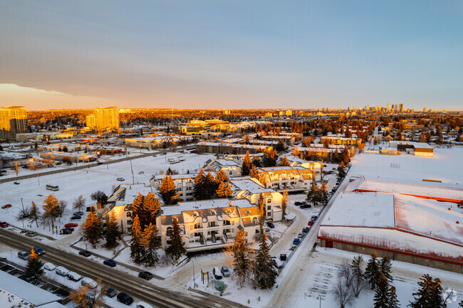 Aerial Photo - Beacon Hill Apartments