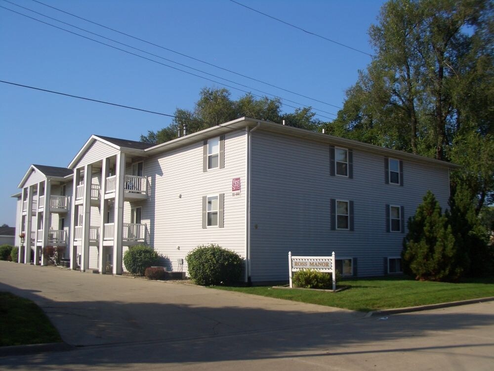 Primary Photo - Ross Manor