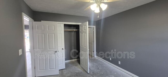 Building Photo - 1306 W Mack Ave