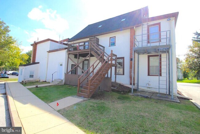 Foto del edificio - 3819 W Germantown Pike