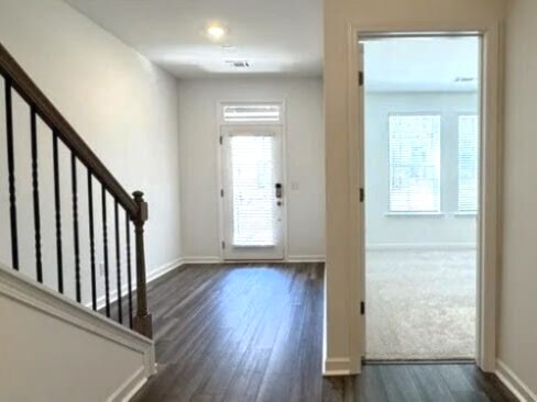 Building Photo - 7 Peeples Dr