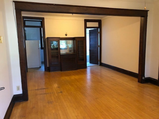 Interior Photo - Saxony Manor
