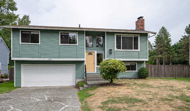 Primary Photo - 10717 NE 145th Pl