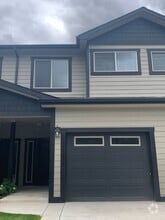 Building Photo - 1729 SE Kids Way