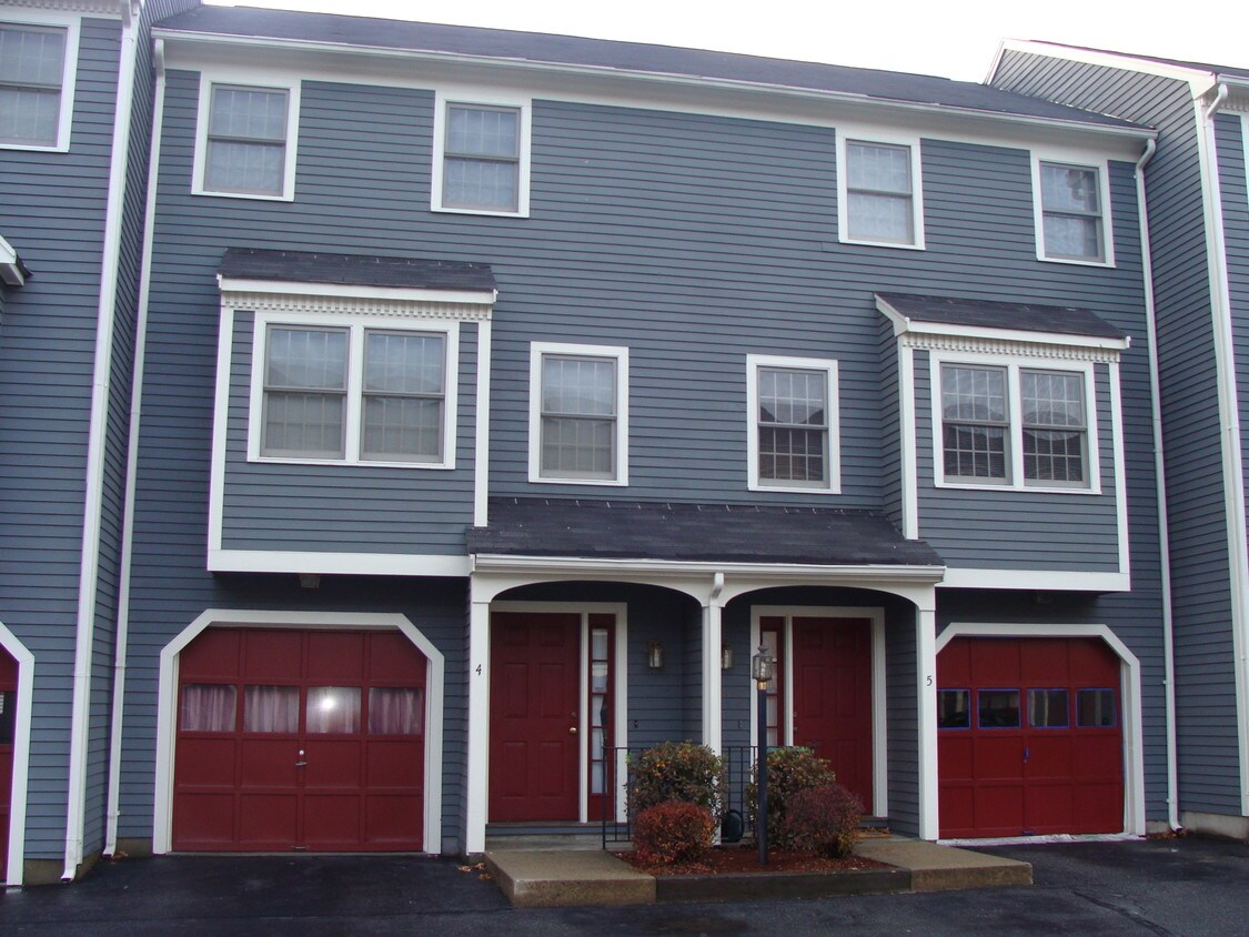 Primary Photo - 630 Princeton Blvd
