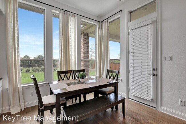 Foto del edificio - 4 br, 3 bath House - 830 Agave Drive