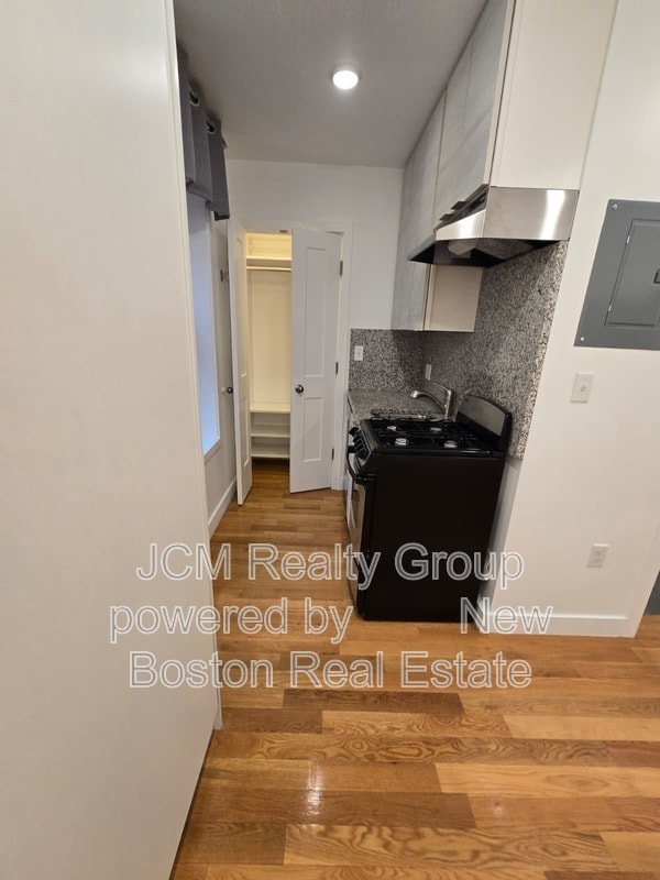 Photo - 21 Fifth Street Apartment