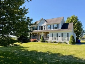 Building Photo - 8774 Diehls Woods Rd