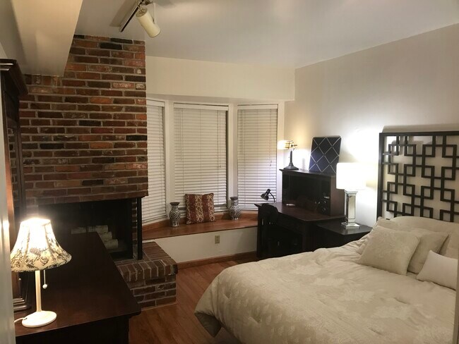 Imagen del dormitorio 1 - 4500 McPherson Ave