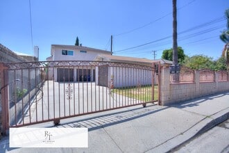 Building Photo - 3045 Charlotte Ave