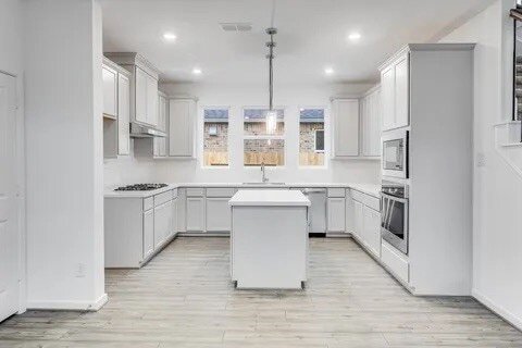 Foto del edificio - 21903 Wycombe Ter Wy