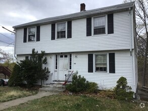 Building Photo - 138 Utica St