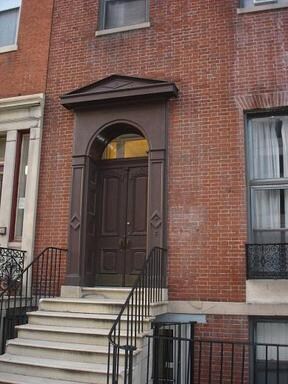 Primary Photo - 18 W Franklin St