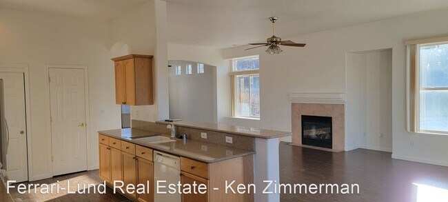 Foto del edificio - 3 br, 2 bath House - 1701 Colavita Way