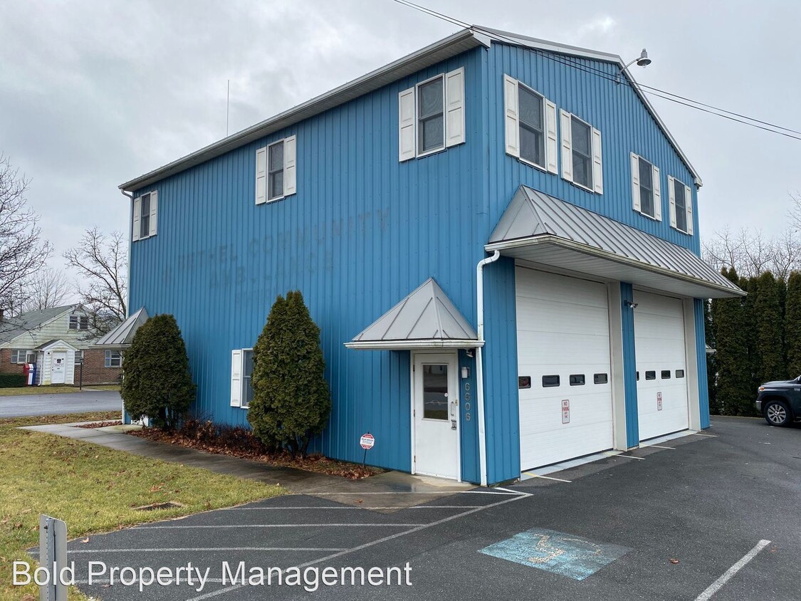 Primary Photo - 3 br, 3 bath House - 6606 Bernville Rd.