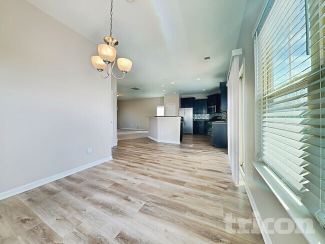 Building Photo - 539 Branch Wood Dr