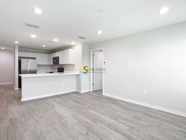 Building Photo - 3821 SW 43rd Ct